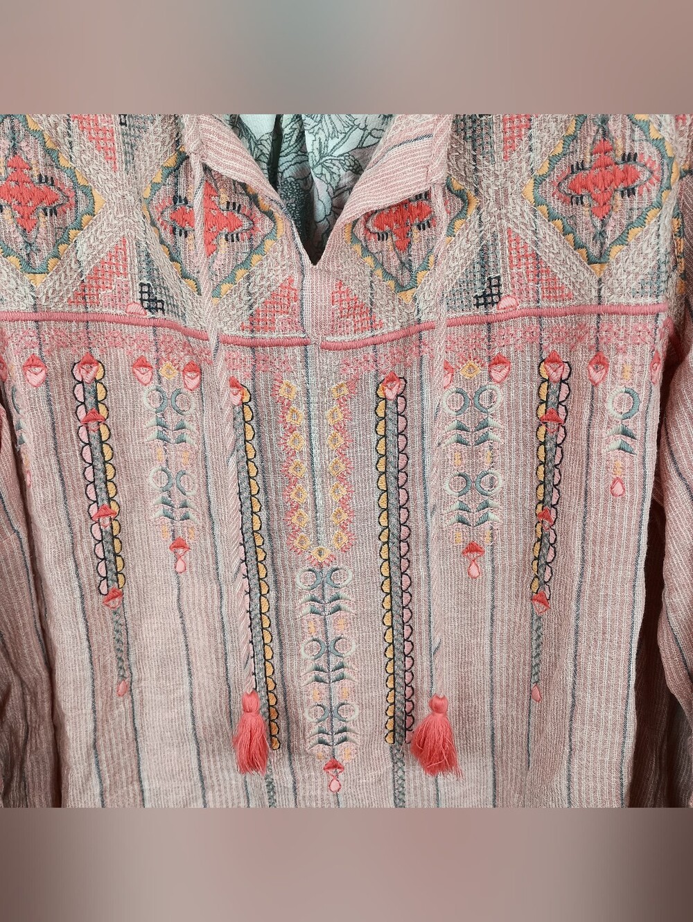 John Mark Linen Tunic Blouse Top 3X Embroidered Floral Tassels 3/4 Sleeves Boho - Picture 6 of 12